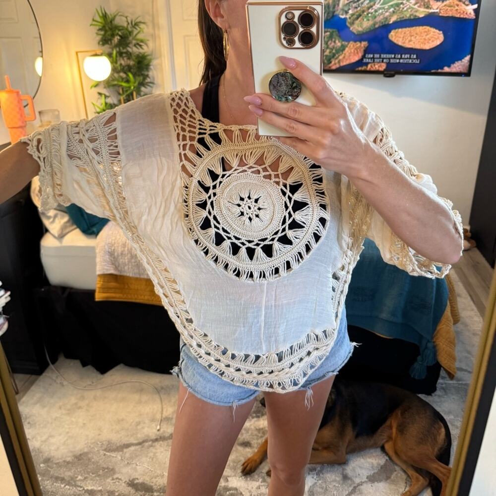 REBELLION - Cream Knit Crochet Boho Top – Size Medium - Picture 5 of 17